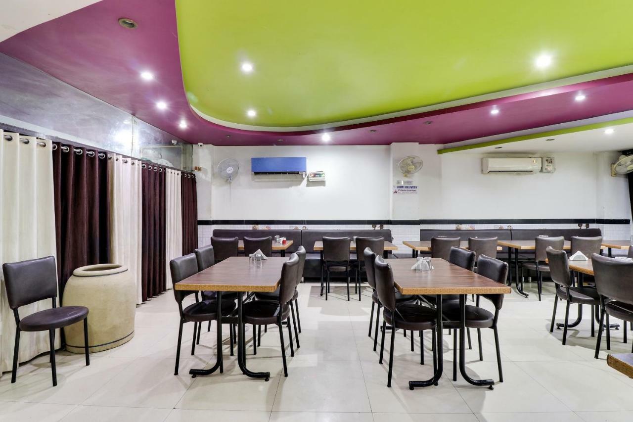Oyo 45398 Kunal Hotel Etāwah Exterior foto